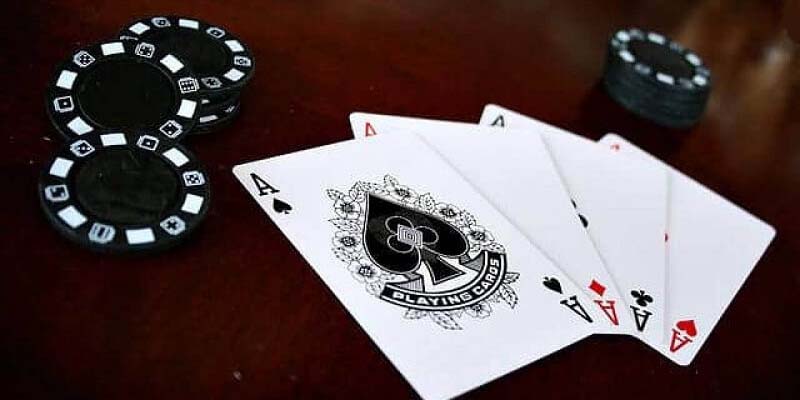 Poker chứa nhiều thuật ngữ cần phải nắm vững khi tham gia